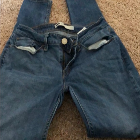 Levi's Denim - Medium wash Levi’s skinny jeans